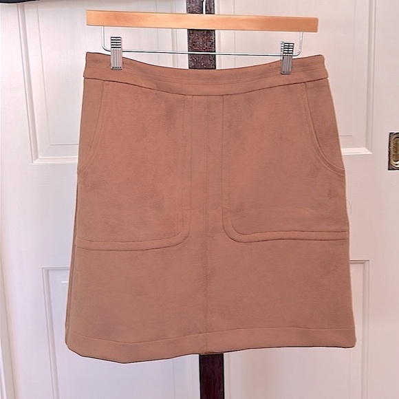 Chic Suedette Shift Mini Skirt NEW Size 6 British Tan Classic Shift Skirt - Picture 3 of 11